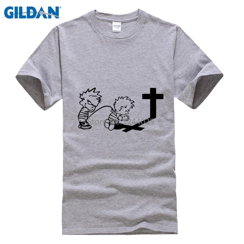 Gildan TEE SHIRT Pria Caroling Kaos Pria 3XL Calvin Kencing Di Calvin Berdoa Lucu T Shirt-Intl