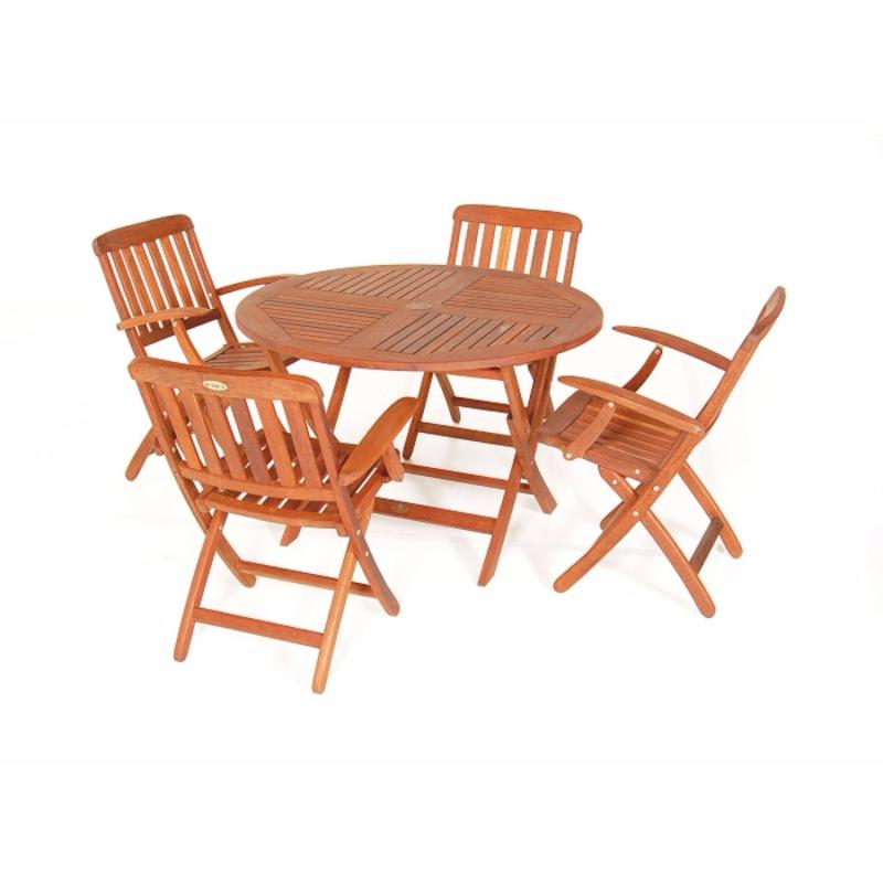 1100 Round Folding Table with Pegu Folding Arm Chairs