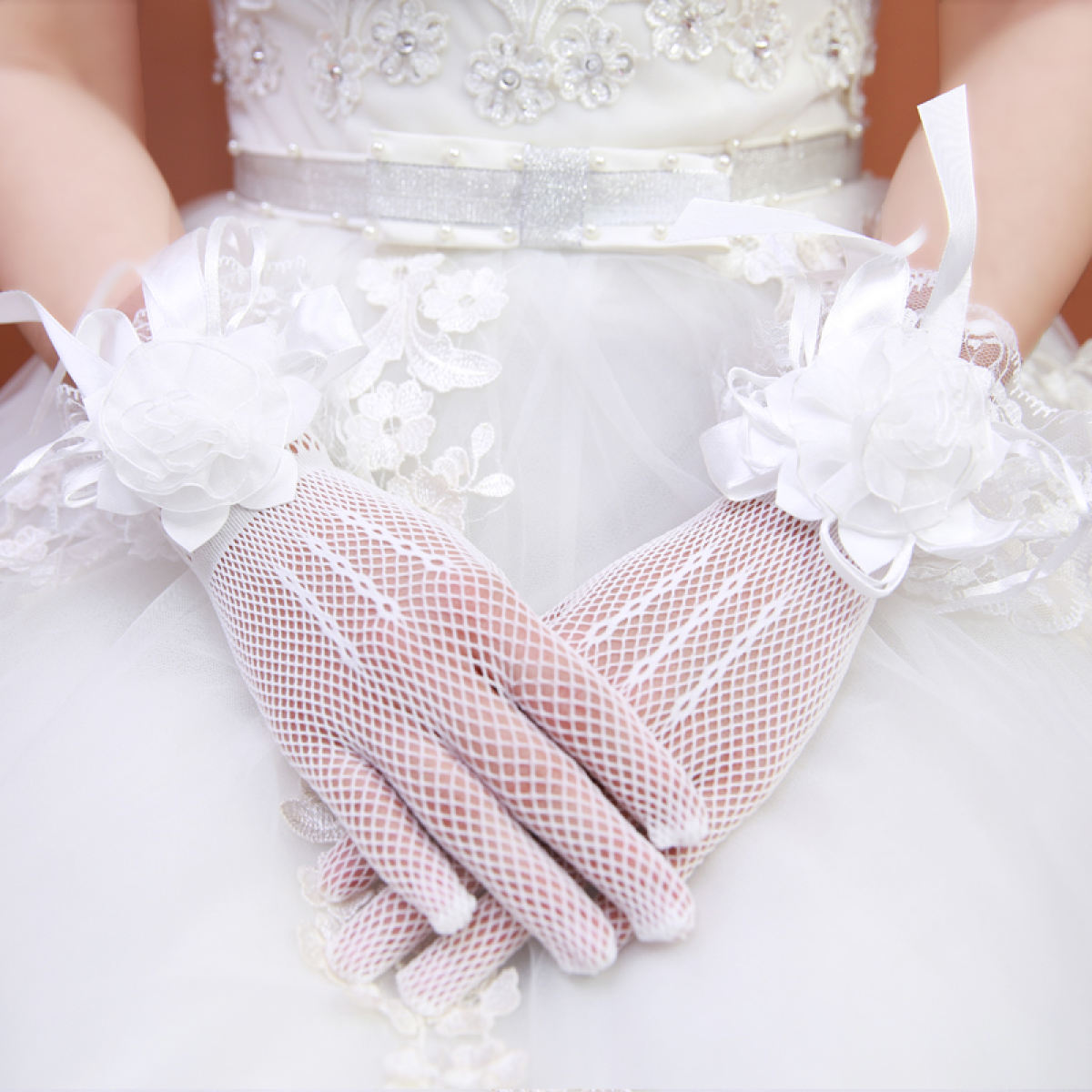 Перчатки Свадебные Короткие