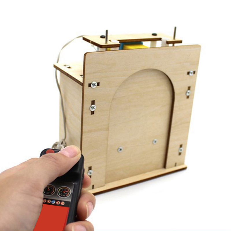 Wooden Lift Door No. 1 Self-Made House Garage Model Electric Door Kit DIY Technology Gizmo Toy
